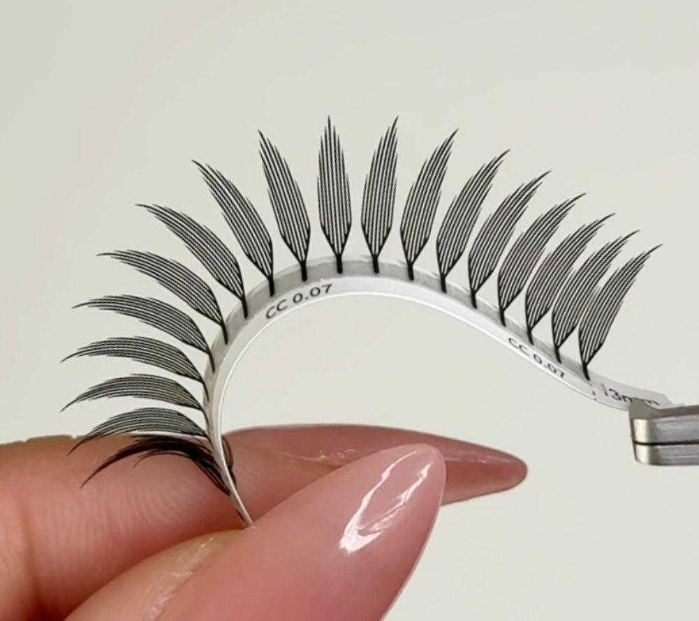 Anime Style Lashes